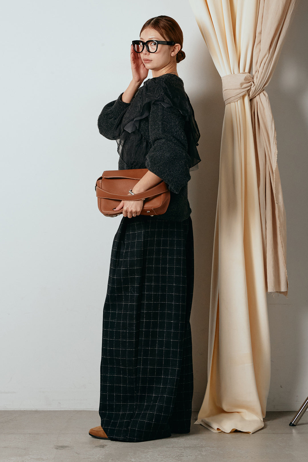 [SET]アシンメトリーフリルニットトップス+ウールライクチェックタックパンツ(2set)