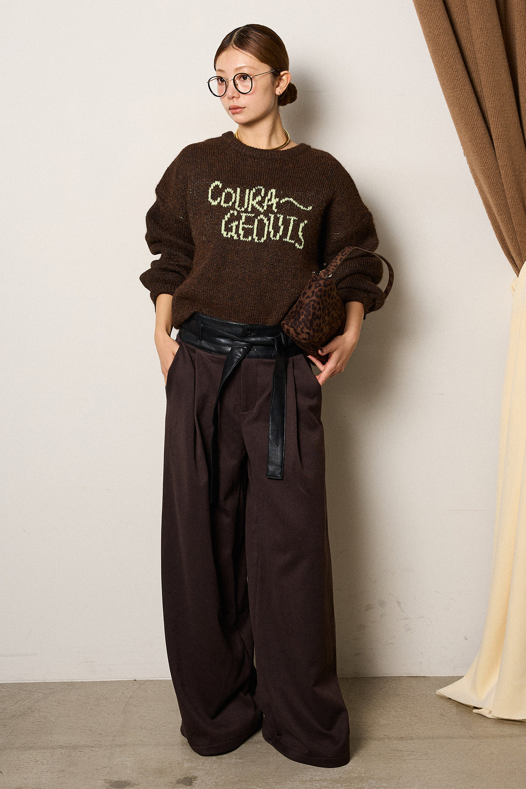 [SET]ロゴシャギーニットプルオーバー+巻ベルトウエストレザーライクワイドパンツ(2set)