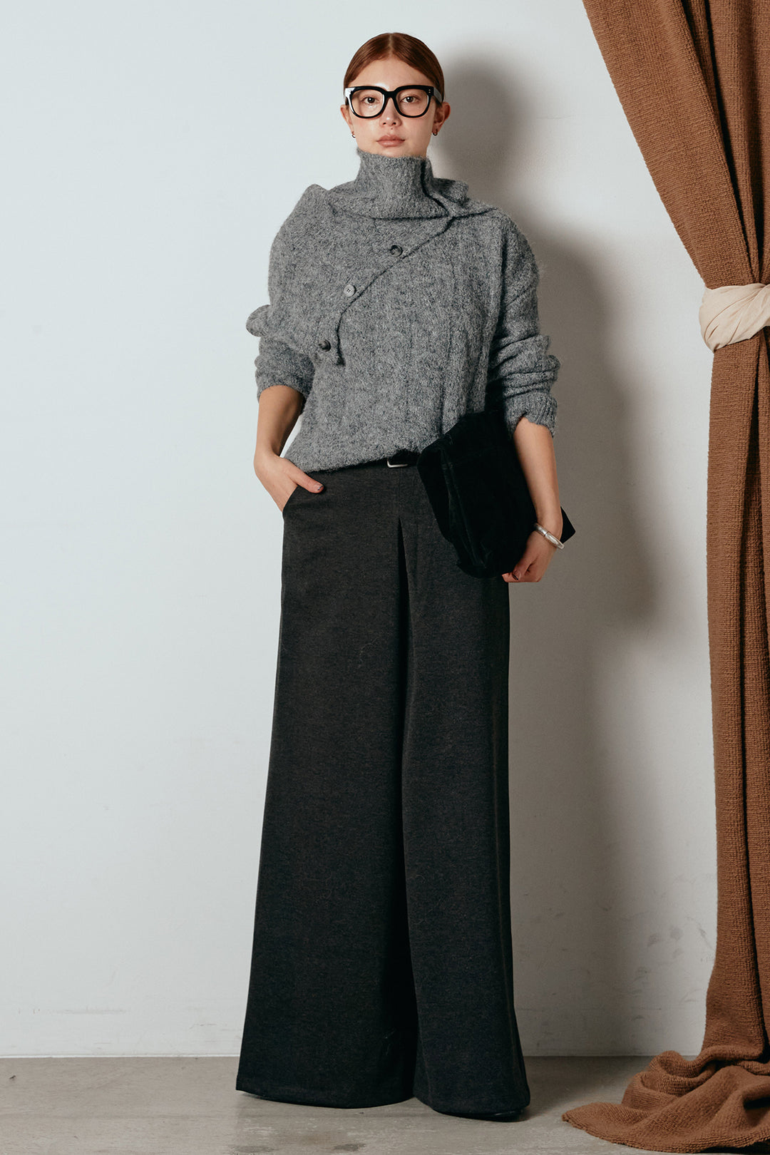 [SET]ケープデザインケーブルニットトップス+ベルト付きフロントタックデザインパンツ(2set)