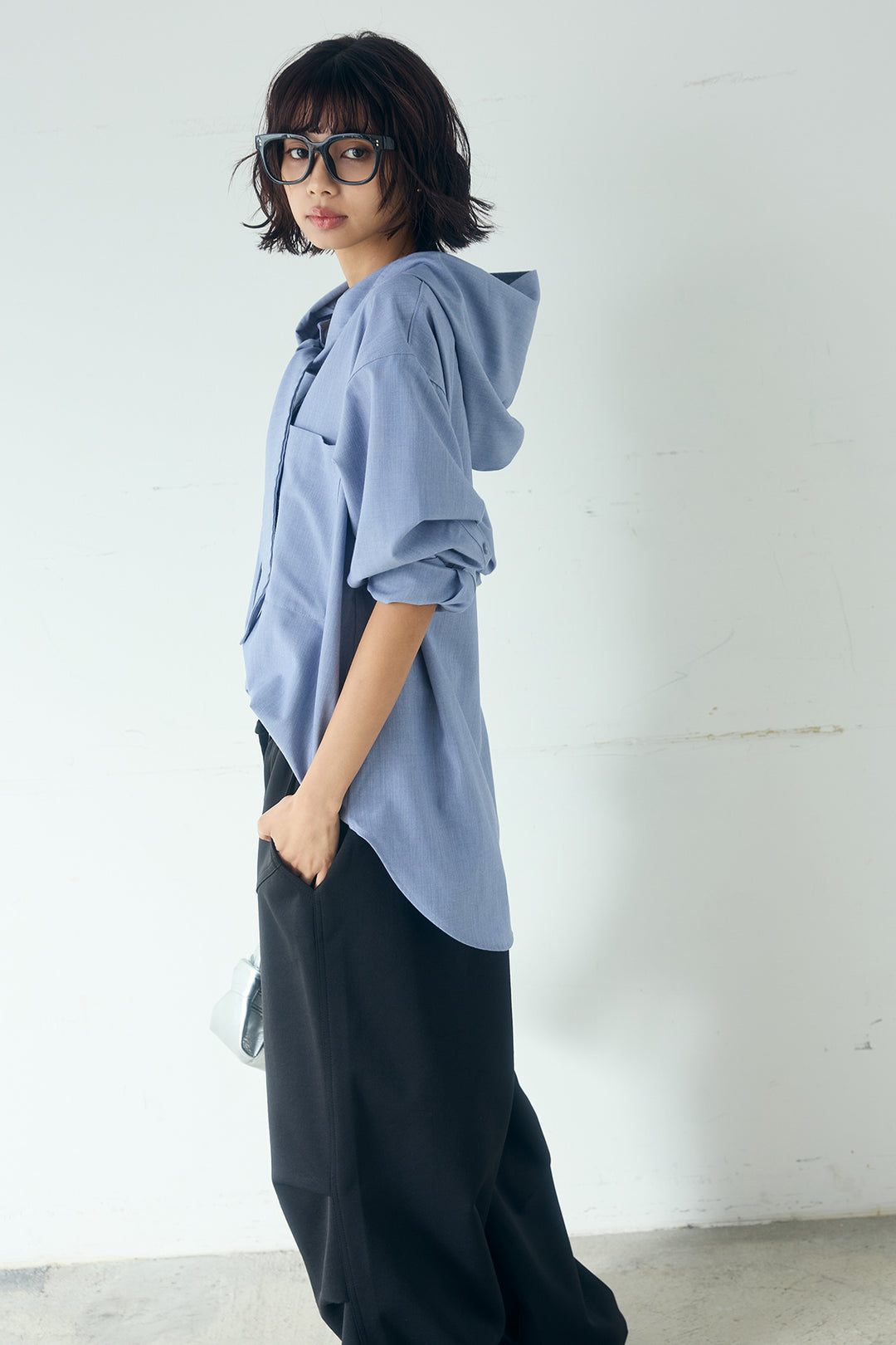 [SET]無地タイ付フーディーBIGシャツ+ランダムタックデザインワイドパンツ(2set)