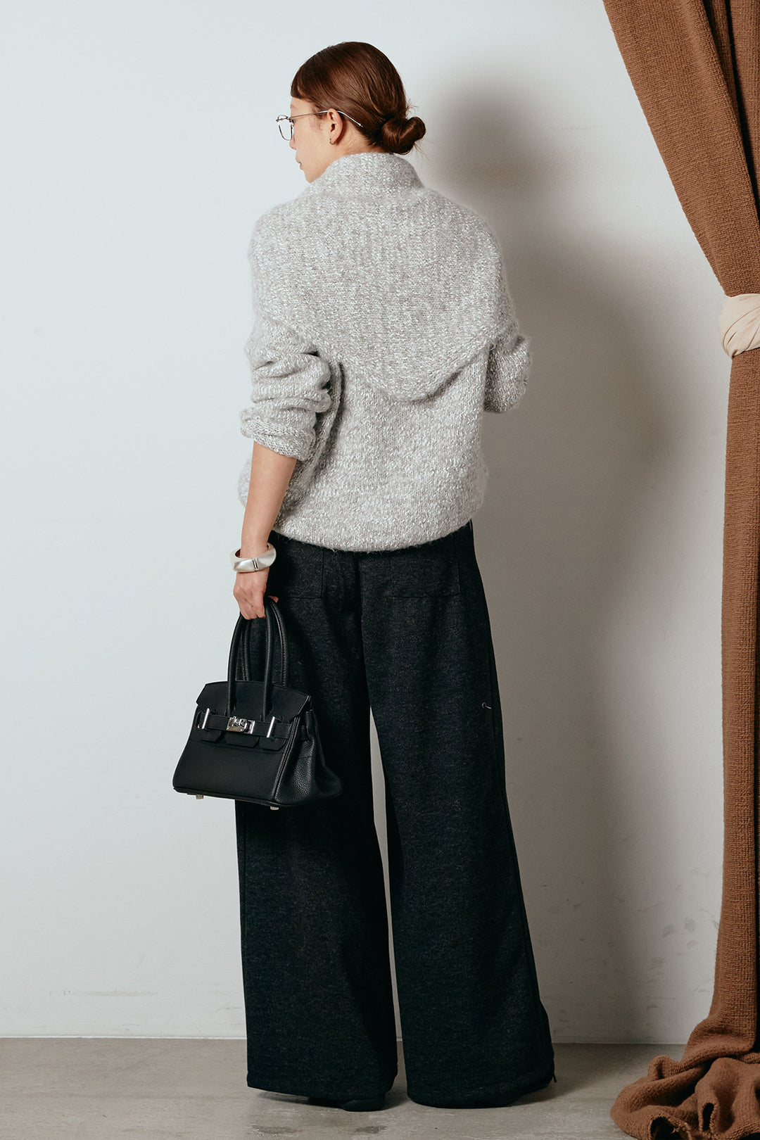 [SET]スカーフ付きミックスニットトップス+細ベルト付き起毛タックワイドパンツ(2set)