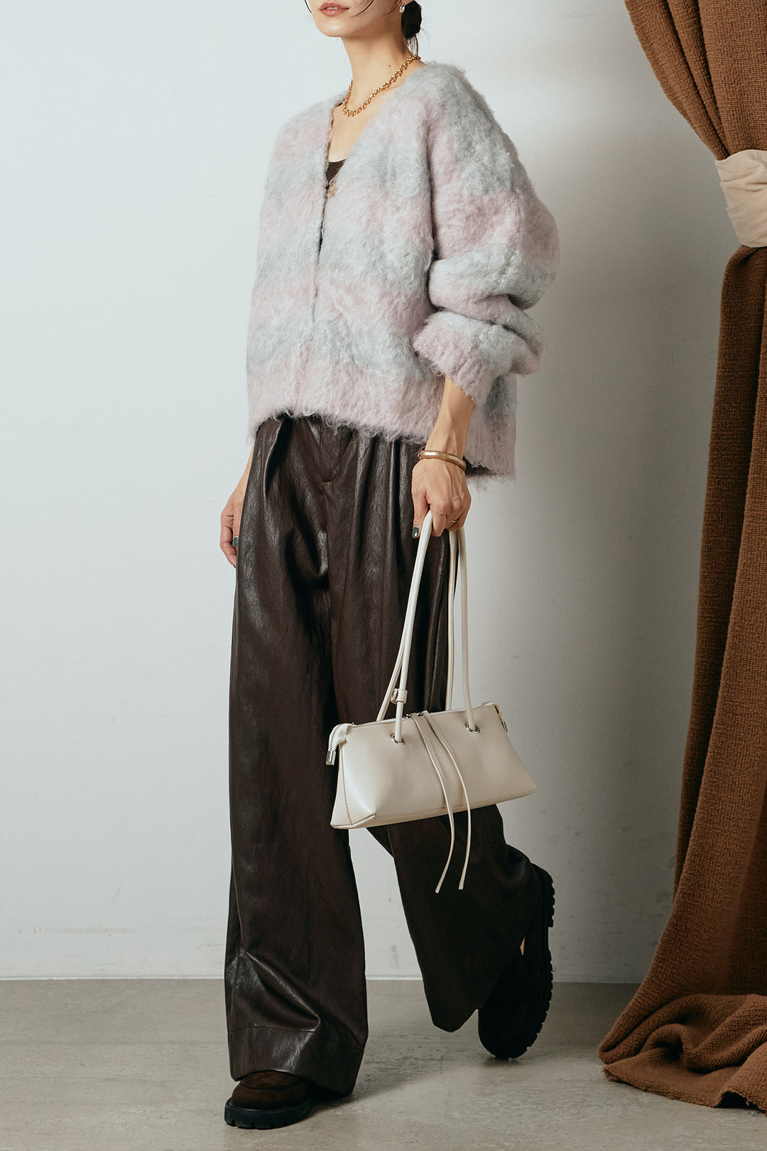 [SET]シャギーボーダー柄ニットカーディガン+ベルト付きレザーライクタックパンツ(2set)