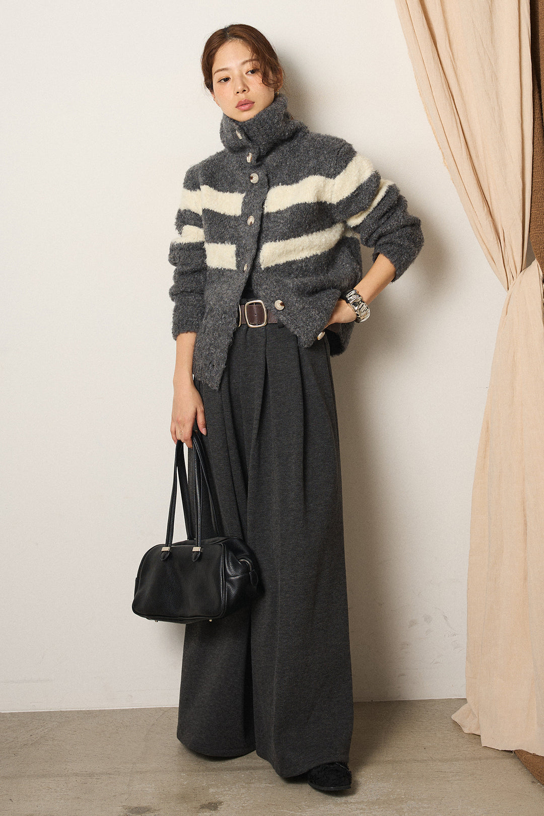 [SET]ハイネックボーダーニットカーディガン+フェイクレザー太ベルト付きタックワイドパンツ(2set)