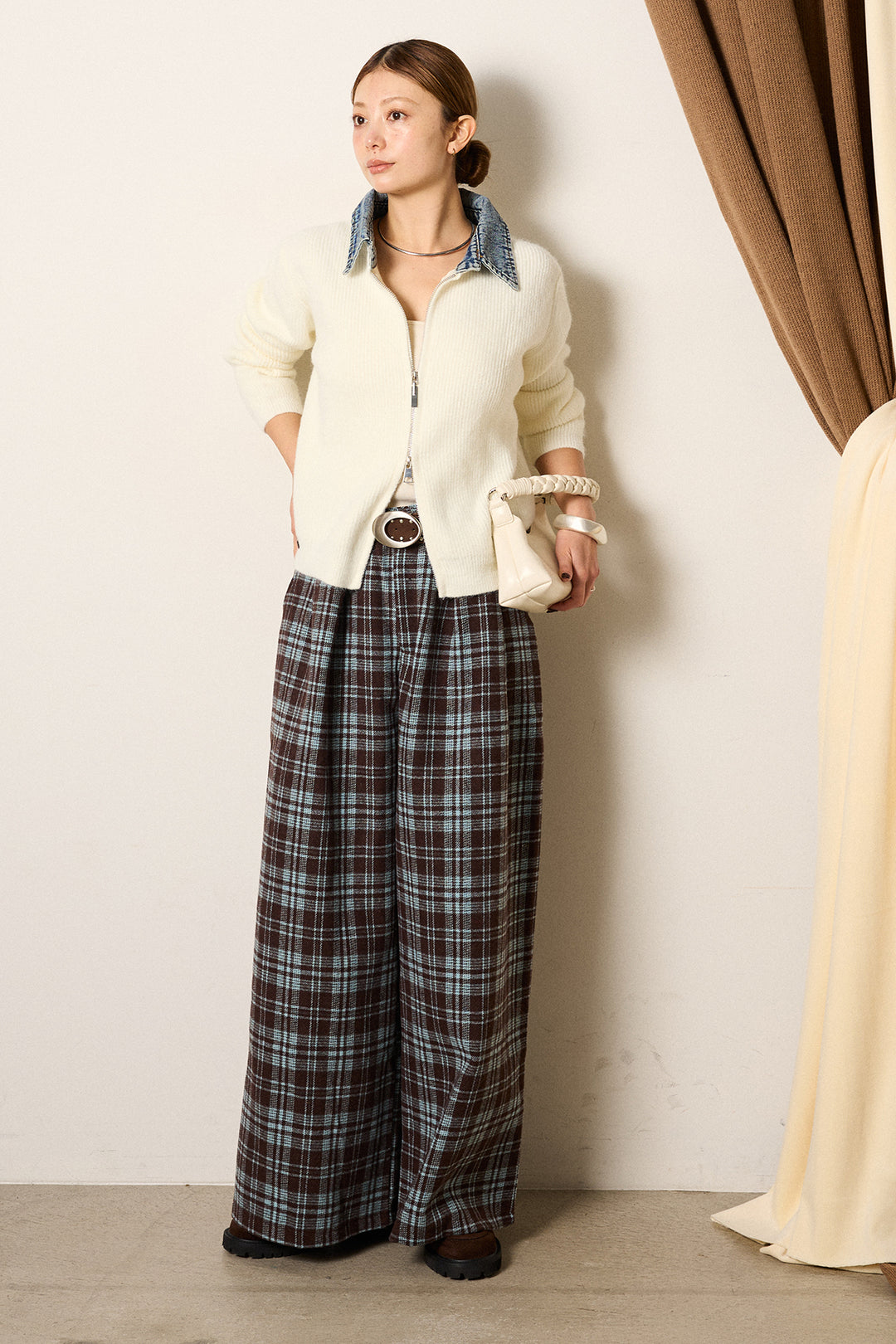 [SET]デニム襟ダブルジップニットトップス+スタッズデザインベルトタータンチェックパンツ(2set)