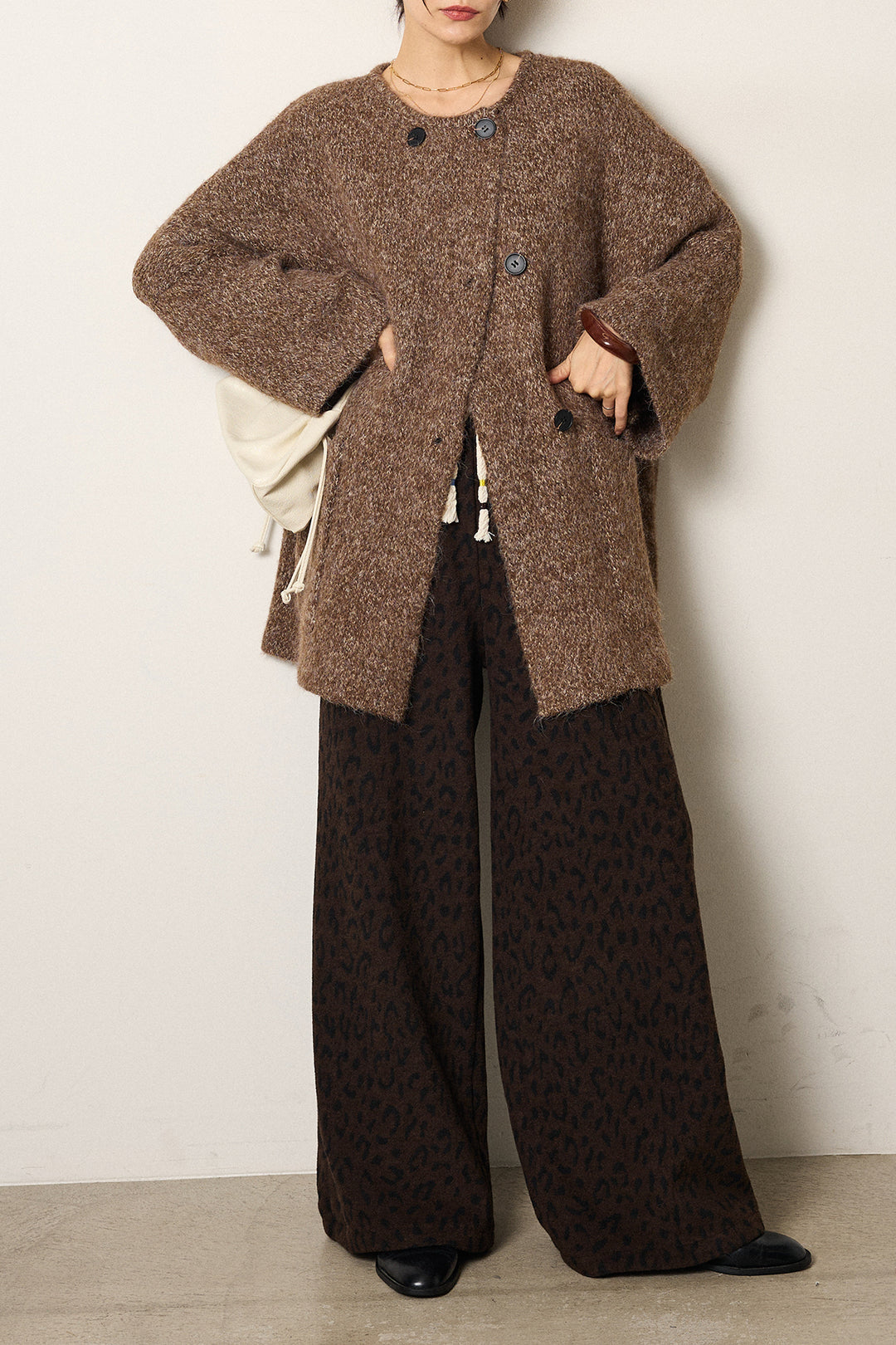 [SET]アシンメトリーボタンニットカーディガン+レオパードジャガードニットパンツ(2set)