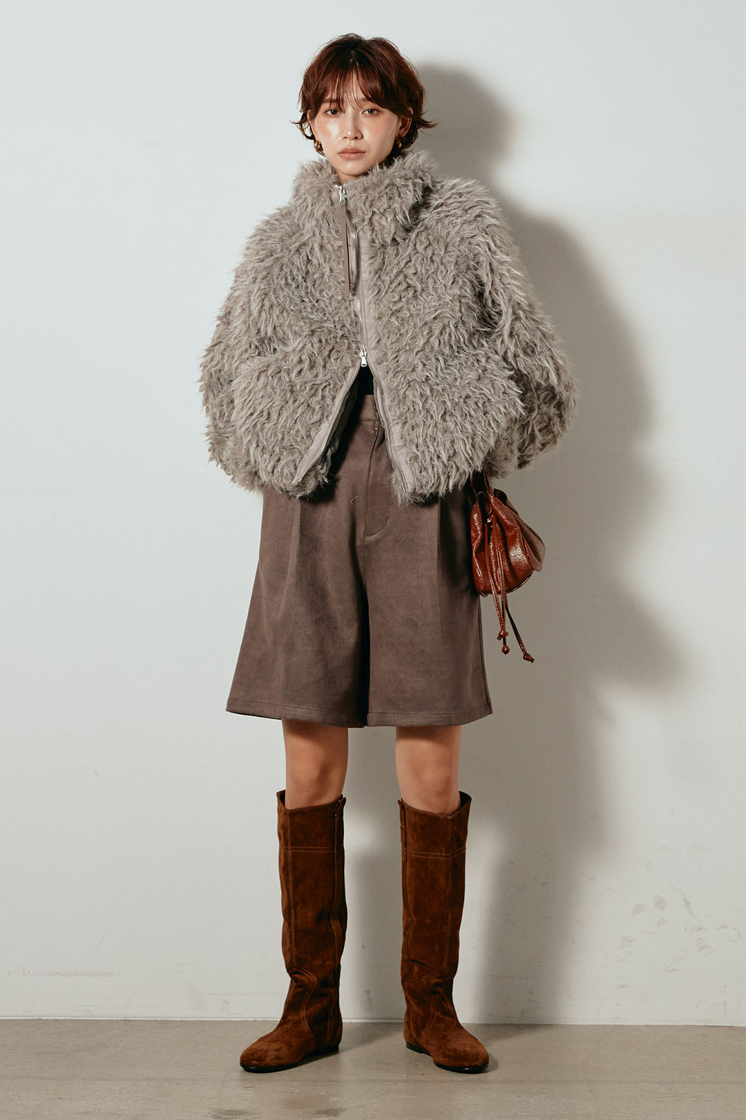 [SET]ミックスシープファースタンドブルゾン+フェイクスウェードハーフパンツ(2set)