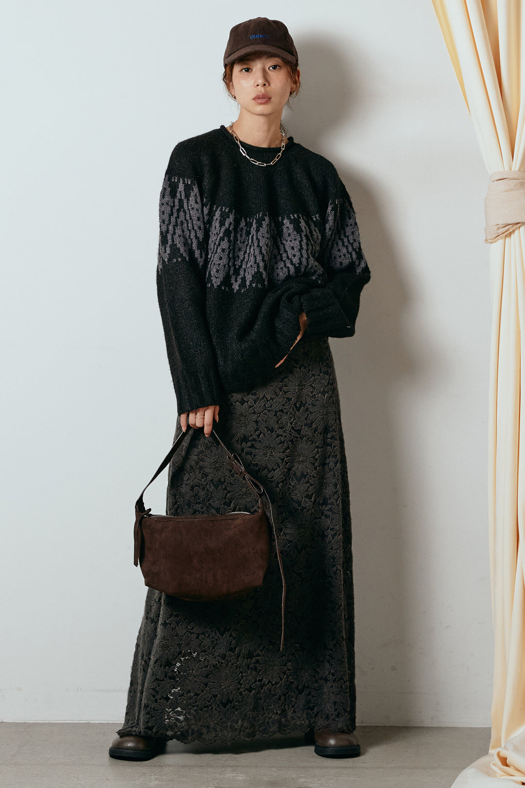 [SET]モノトーン柄ニットトップス+花柄刺繍ベロアフレアスカート(2set)