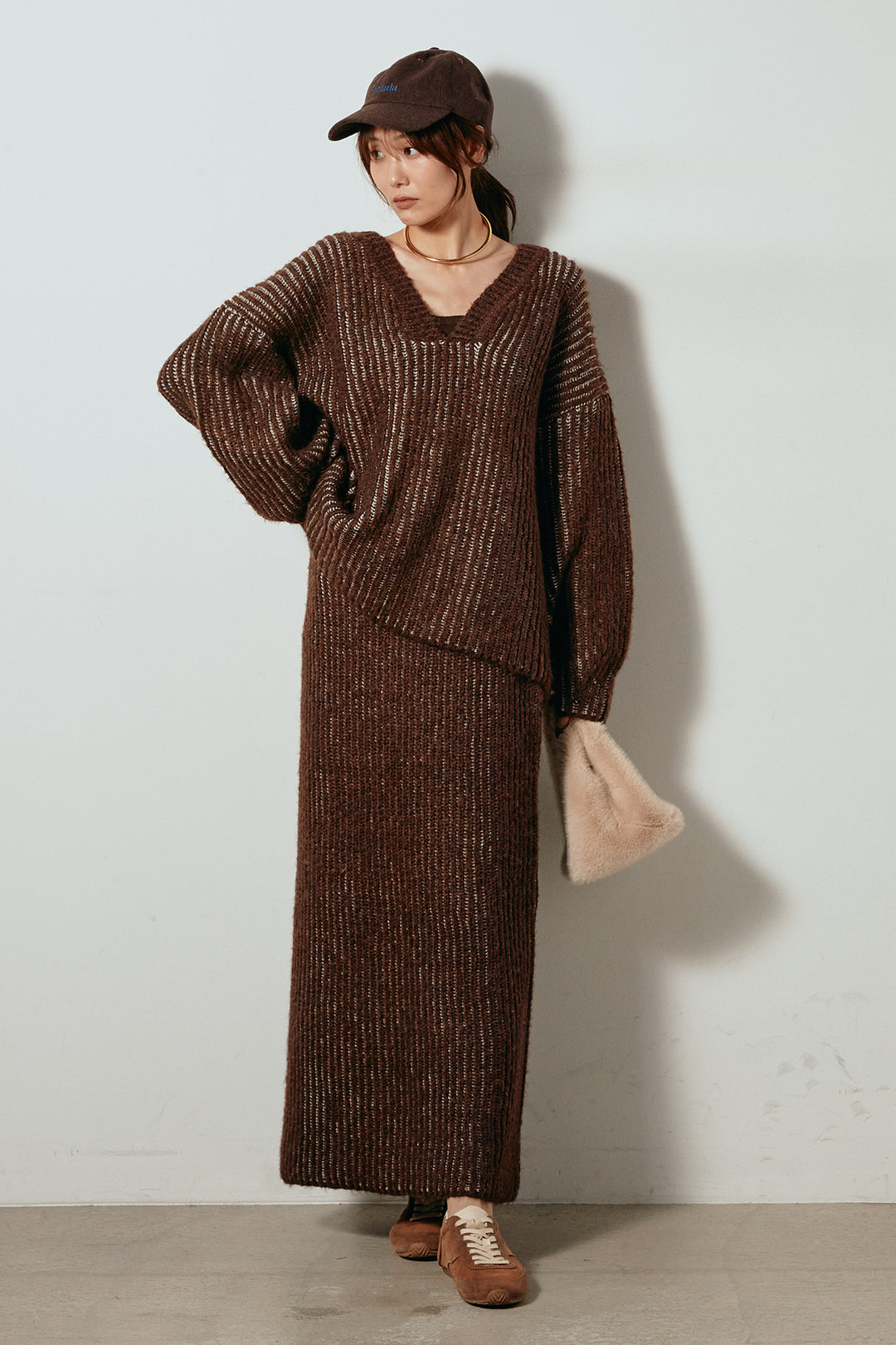 [SET]アルパカタッチ深Vニットトップス+アルパカタッチニットタイトスカート(2set)