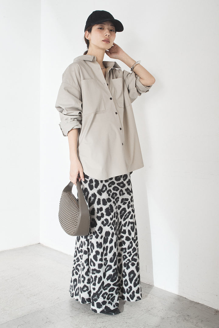 [SET]ウォッシャブルエコレザービックカフスシャツ+レオパードサテンナロースカート(2set)