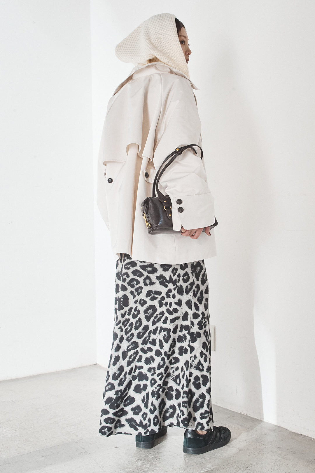 [SET]ナイロントレンチコート+レオパードサテンナロースカート(2set)