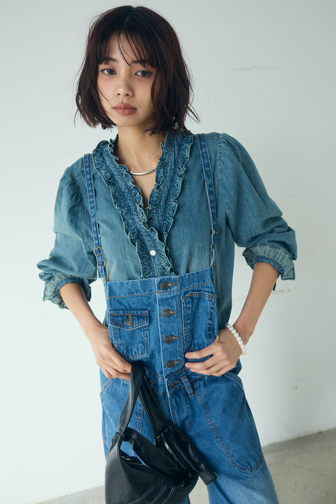 [SET]Vネックデニムフリルトップス+デニムサロペットワイドパンツ(2set)