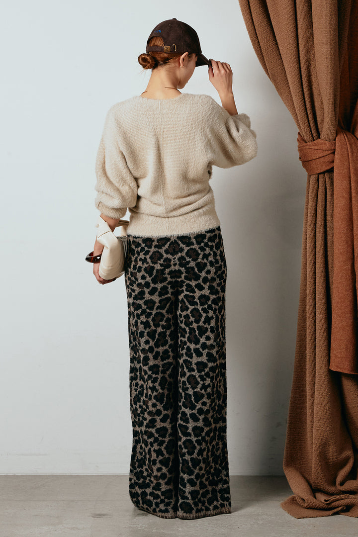 [SET]シャギーカシュクールニットトップス+リラックスレオパード柄ニットパンツ(2set)