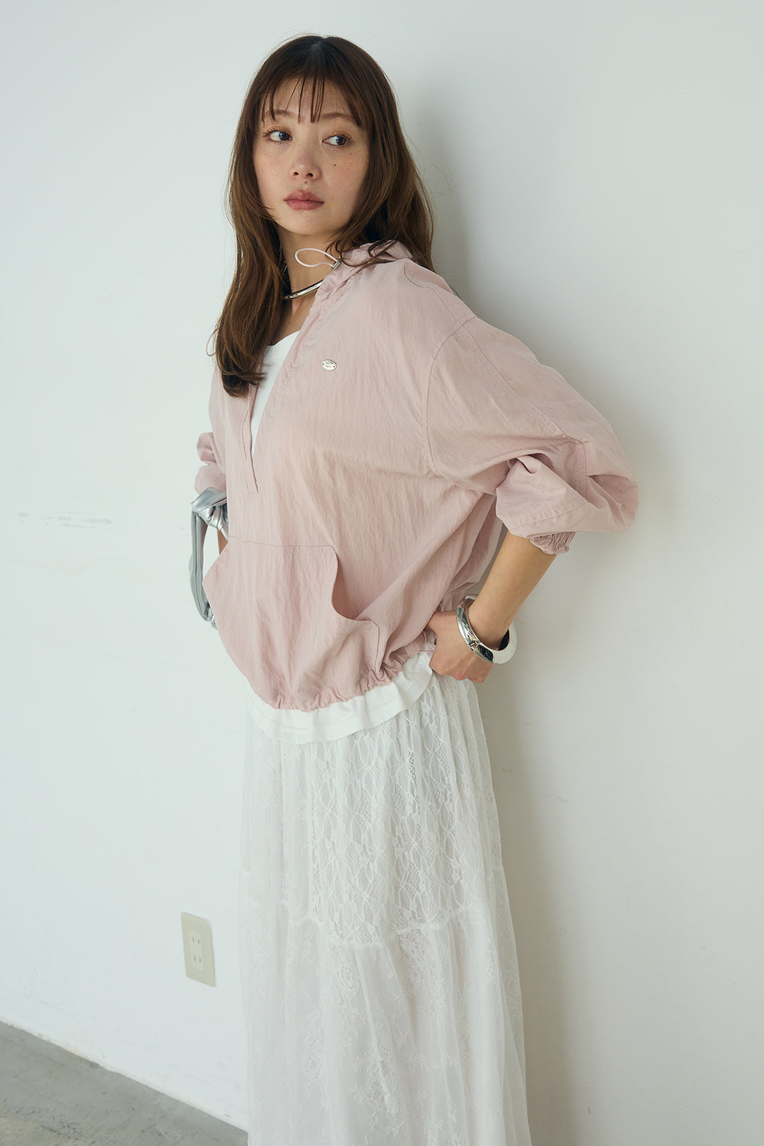 [SET]レイヤードデザインフーディートップス+ひげレース切替ロング丈スカート(2set)