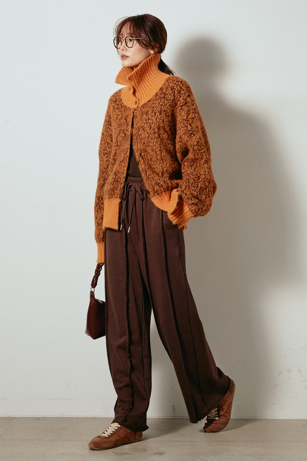 [SET]ハイネックミックスニットトップス+フロントラインデザインワイドスウェットパンツ(2set)