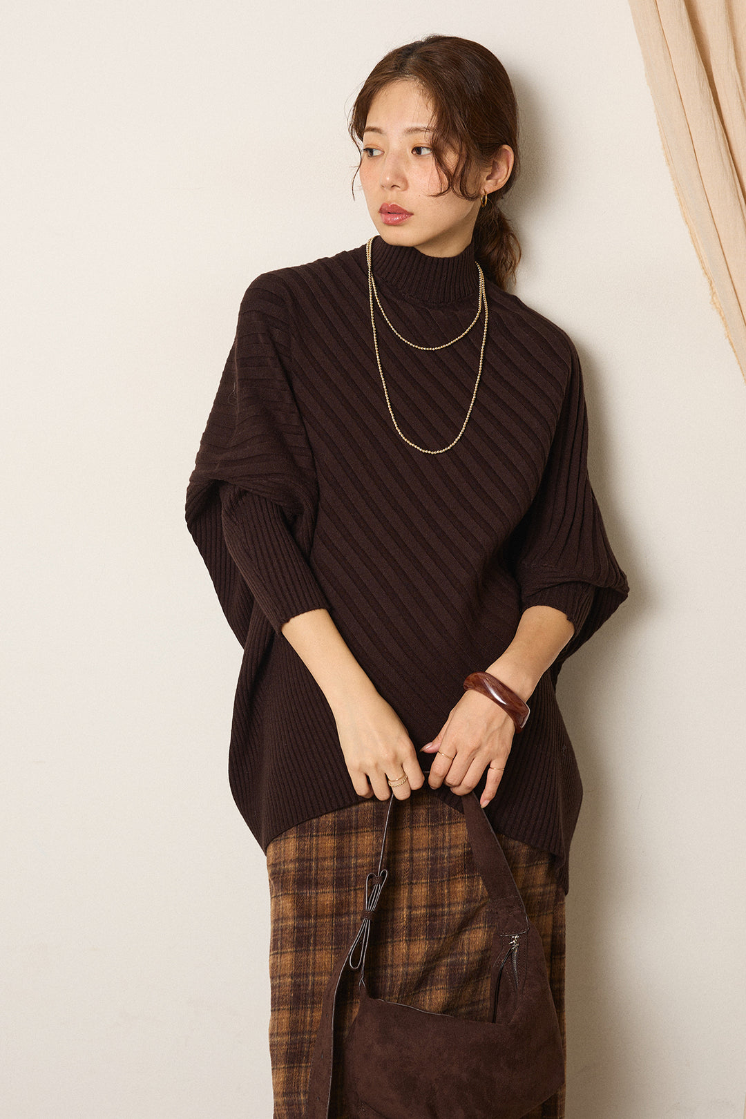 [SET]アシメデザインリブポンチョニットトップス+シャギーチェックストレートスカート(2set)