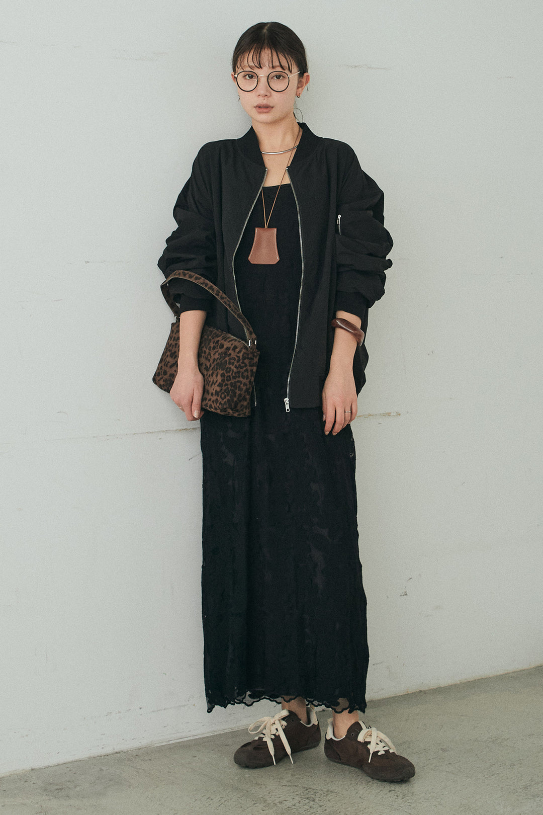 [SET]袖シャーリングオーバーサイズMA1+総レースキャミワンピース(2set)