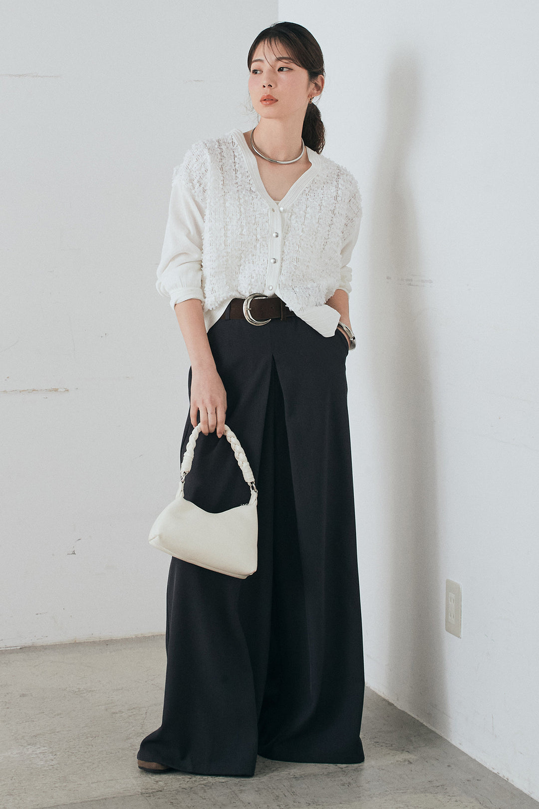 [SET]モコレースVネックカーディガン+太ベルト付きフロントタックパンツ(2set)