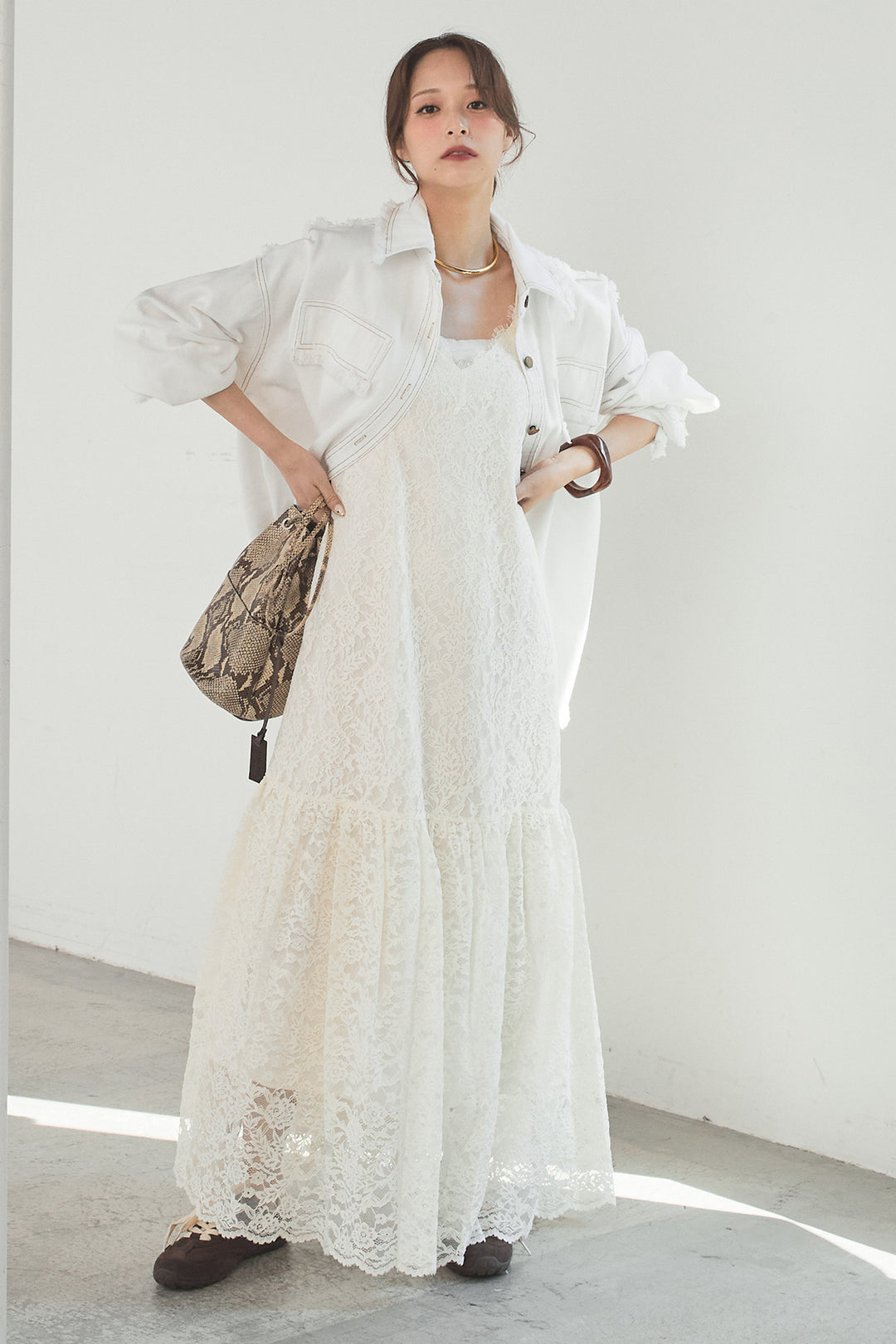 [SET]フリンジデニムジャケット+レース刺繍フレアキャミワンピース(2set)