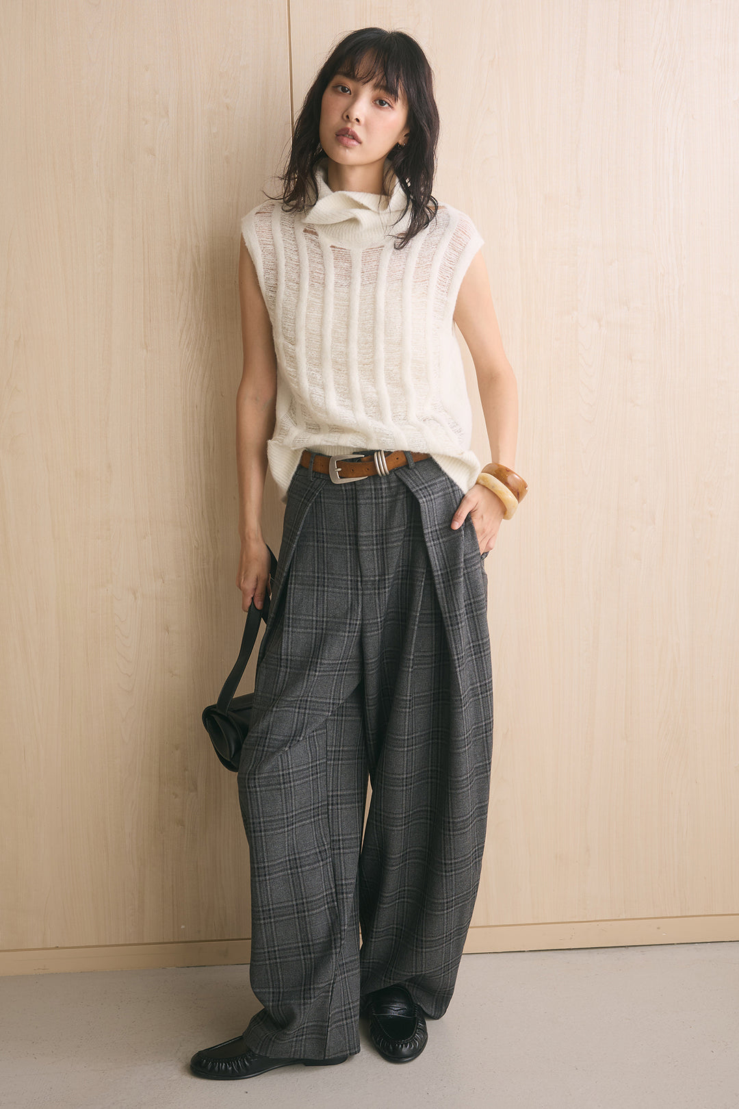 [SET]ハイルーズタートル透かし編みニットベスト+ブリティッシュチェックバレルパンツ(2set)