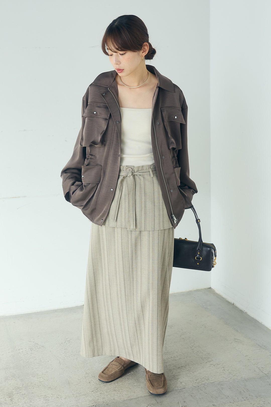 [SET]サテンライトブルゾン+ラップ巻きピンストライプワイドスカート(2set)