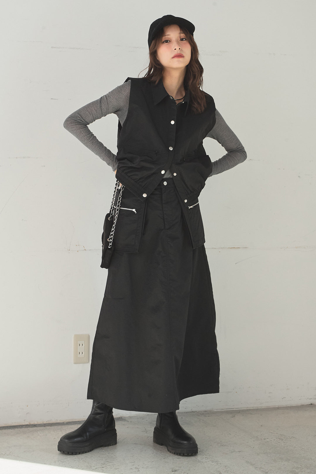 [SET]襟付きナイロンベスト+サイドデザインナイロンスカート(2set)