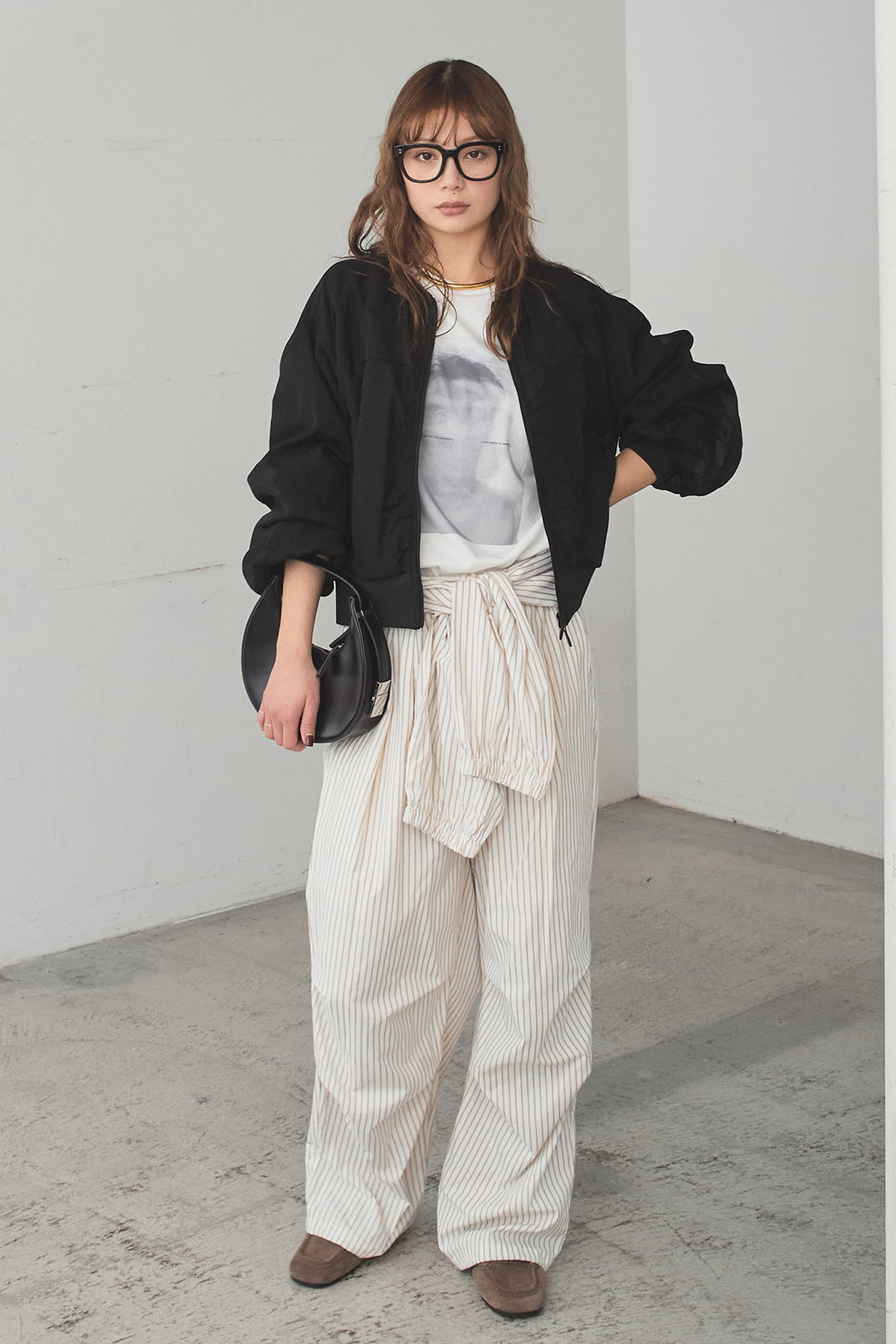 [SET]長袖アソートフォトTシャツ+ストライプウエスト巻きジョガーパンツ(2set)