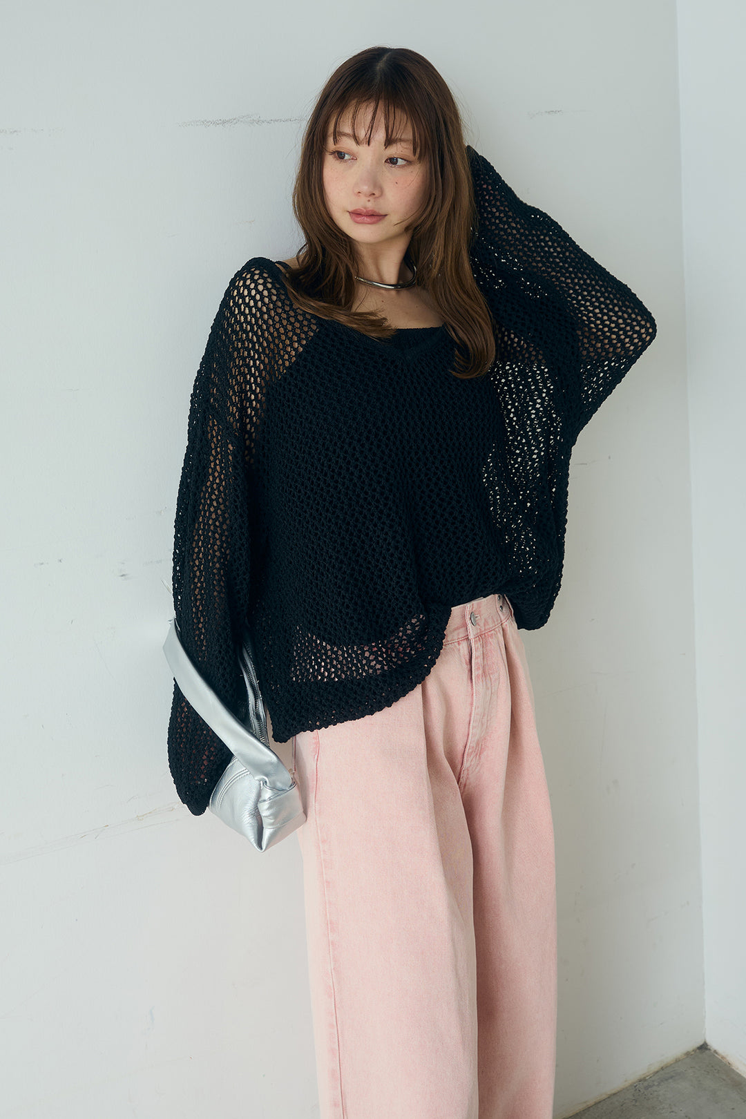 [SET]メッシュ編みビスチェセットVネックプルオーバー+カラーデニムタックカーブパンツ(2set)