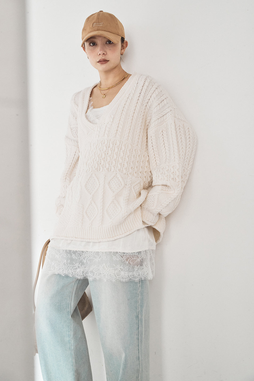 [SET]ケーブルVニットセーター+デニムサイドカットパンツ(2set)