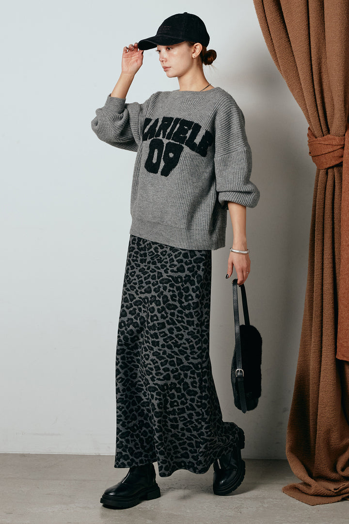 [SET]ロゴジャガードニットトップス+レオパードロングスカート(2set)