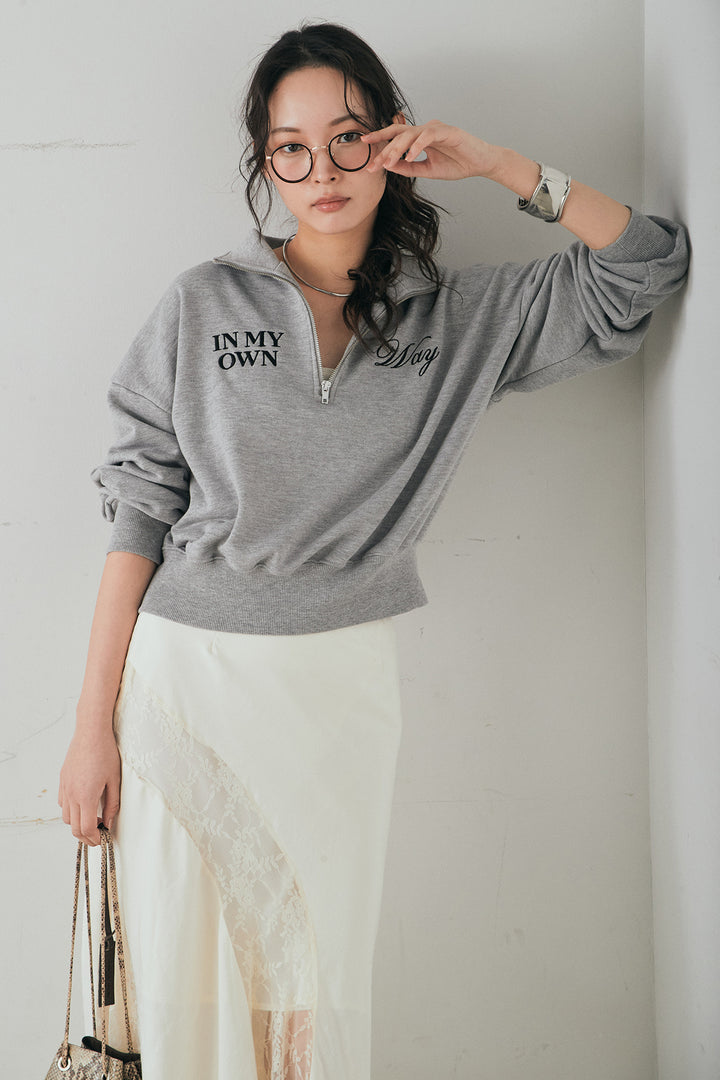 [SET]裏毛ロゴ刺繍ハーフZIPスウェット+刺繍レースデザインサテンスカート(2set)