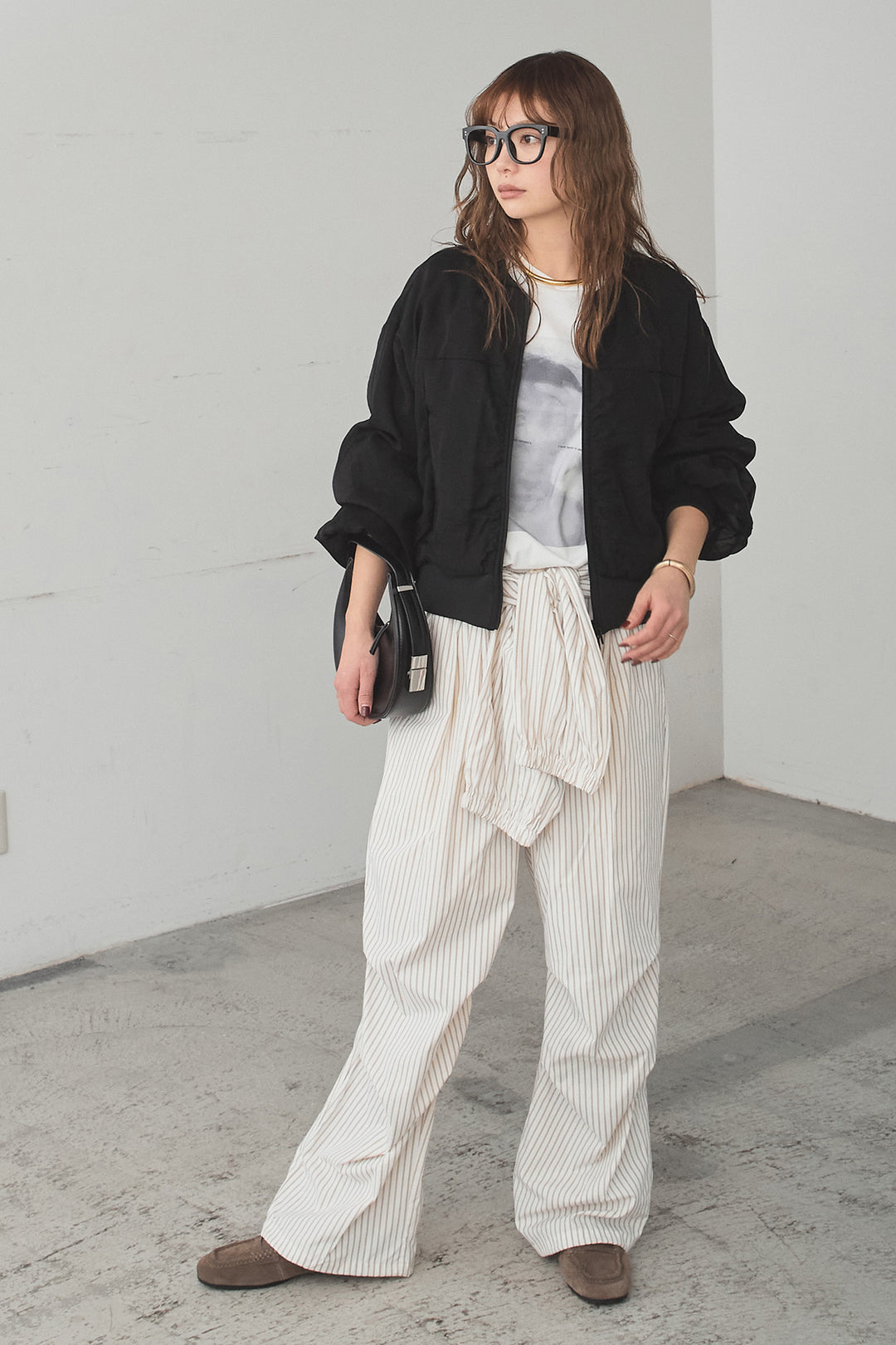 [SET]シアー×ポンチブルゾン+ストライプウエスト巻きジョガーパンツ+長袖アソートフォトTシャツ(3set)