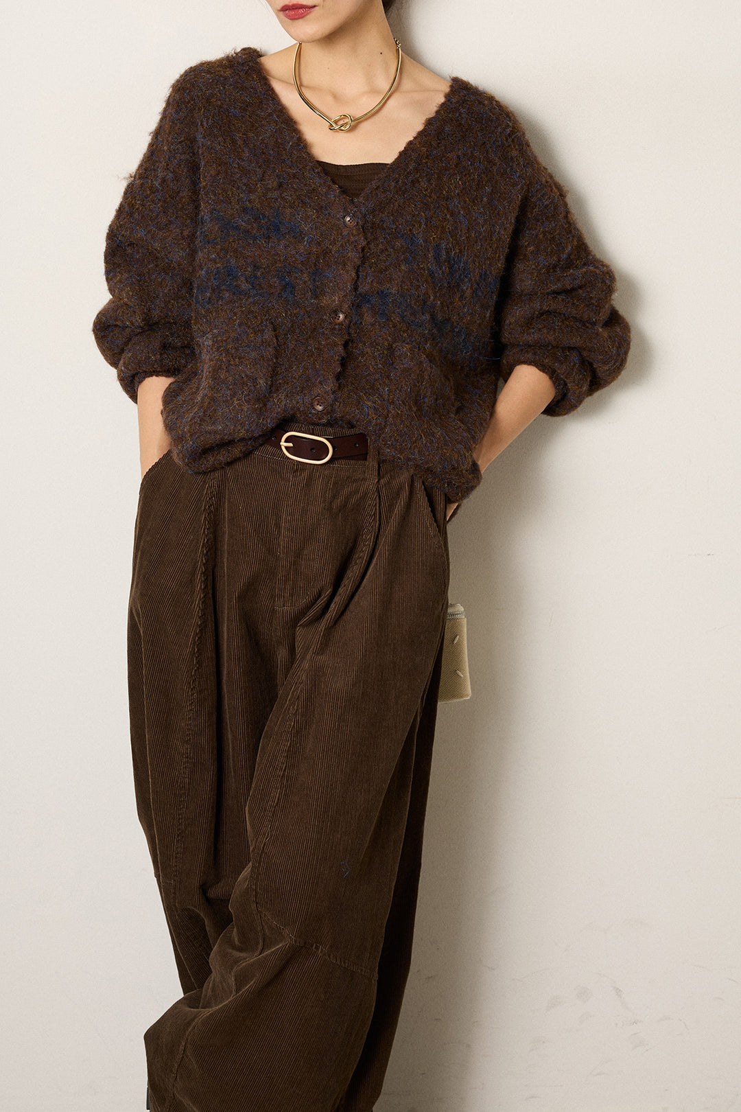 [SET]ウール混透かしロゴニットカーディガン+タック入りコーデュロイワイドパンツ(2set)
