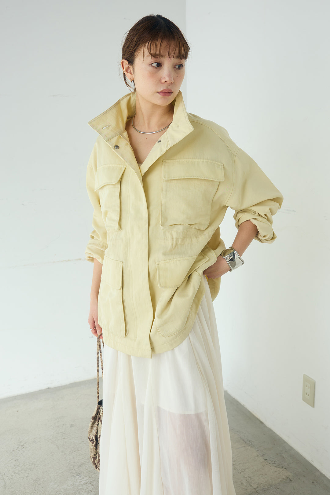 [SET]ナイロンツイルフィールドジャケット+シアーフリルキャミワンピース(2set)