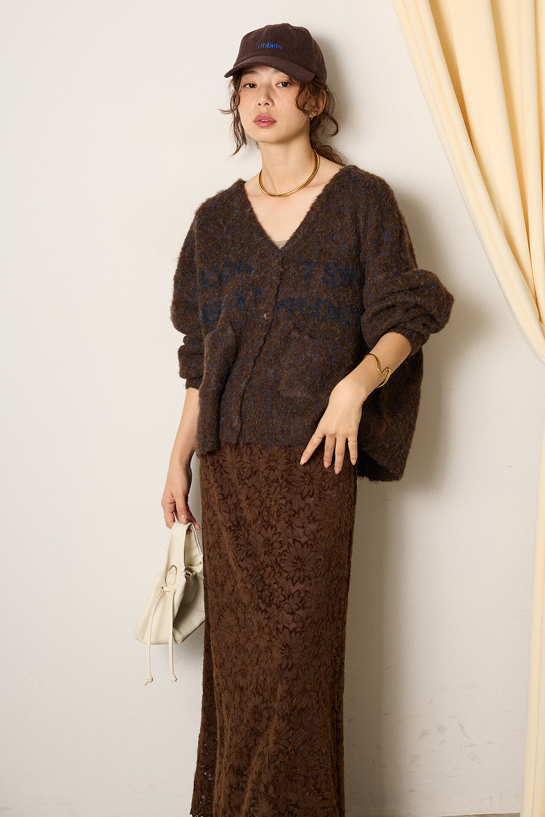 [SET]ウール混透かしロゴニットカーディガン+花柄刺繍ベロアフレアスカート(2set)