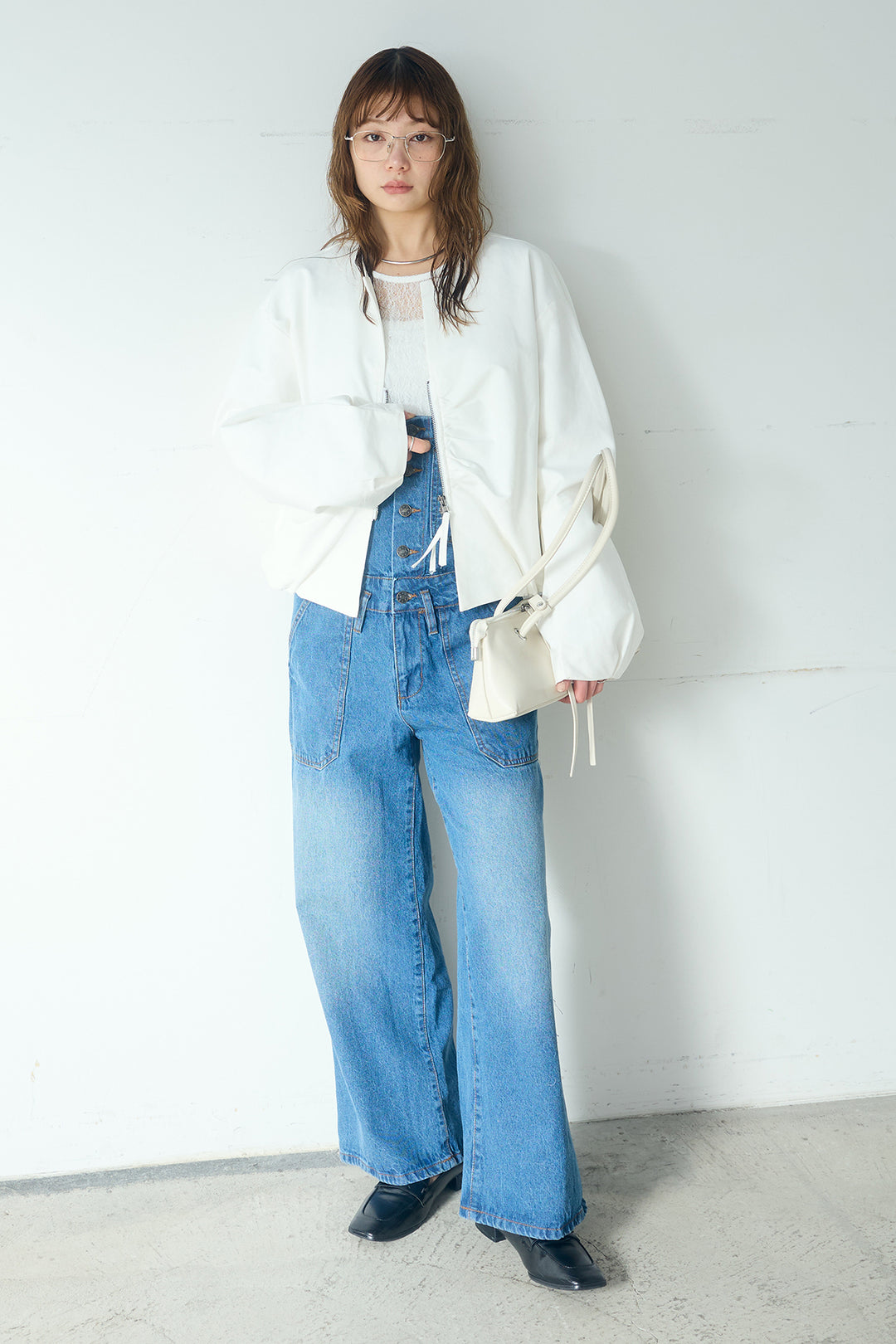 [SET]ノーカラーフロントギャザージップアウター+デニムサロペットワイドパンツ(2set)