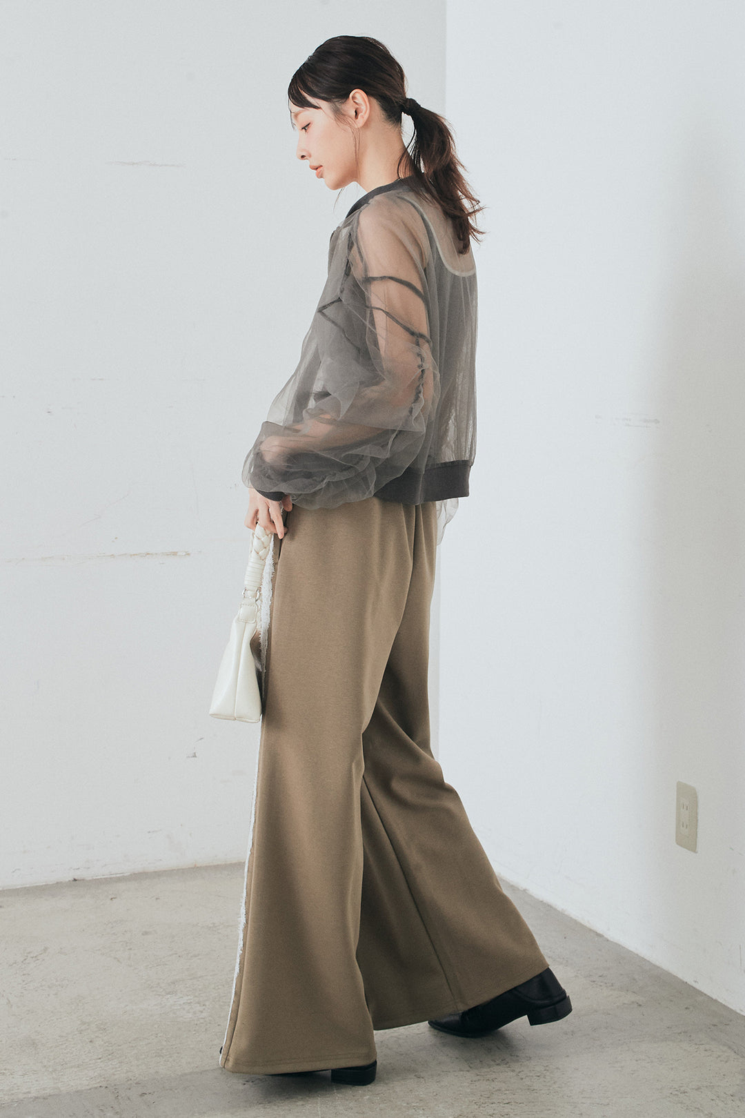 [SET]エアリーチュールスリーブシアーブルゾン+Wフェイスカットソーサイドレースラインパンツ(2set)