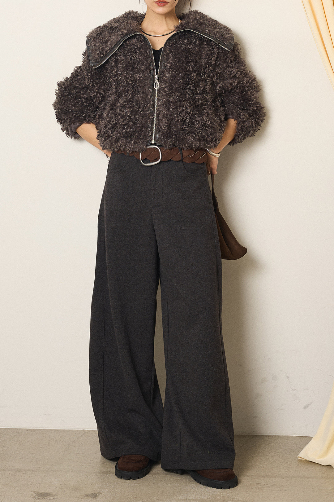 [SET]ビッグカラープードルボアアウター+編みベルト付きワイドパンツ(2set)