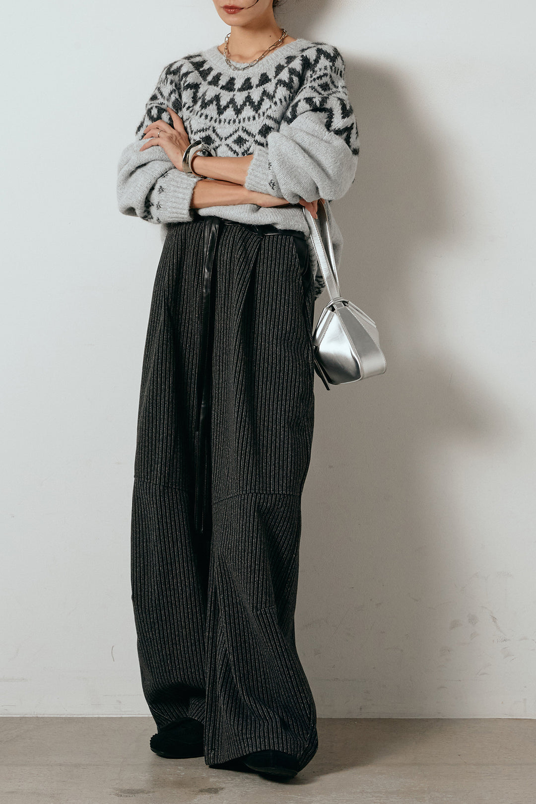 [SET]ノルディック柄Uネックプルオーバー+レザーライク配色ストライプパンツ(2set)