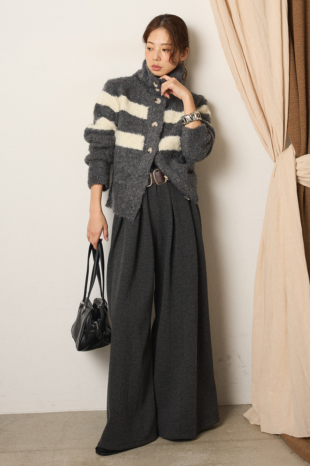[SET]ハイネックボーダーニットカーディガン+フェイクレザー太ベルト付きタックワイドパンツ(2set)