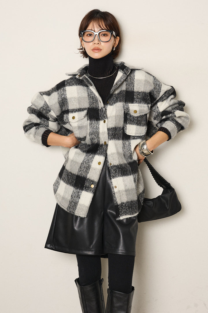 [SET]起毛チェック柄ポケットアウター+ストレッチエコレザーバミューダパンツ+リブニットシームレスタートルプルオーバー(3set)