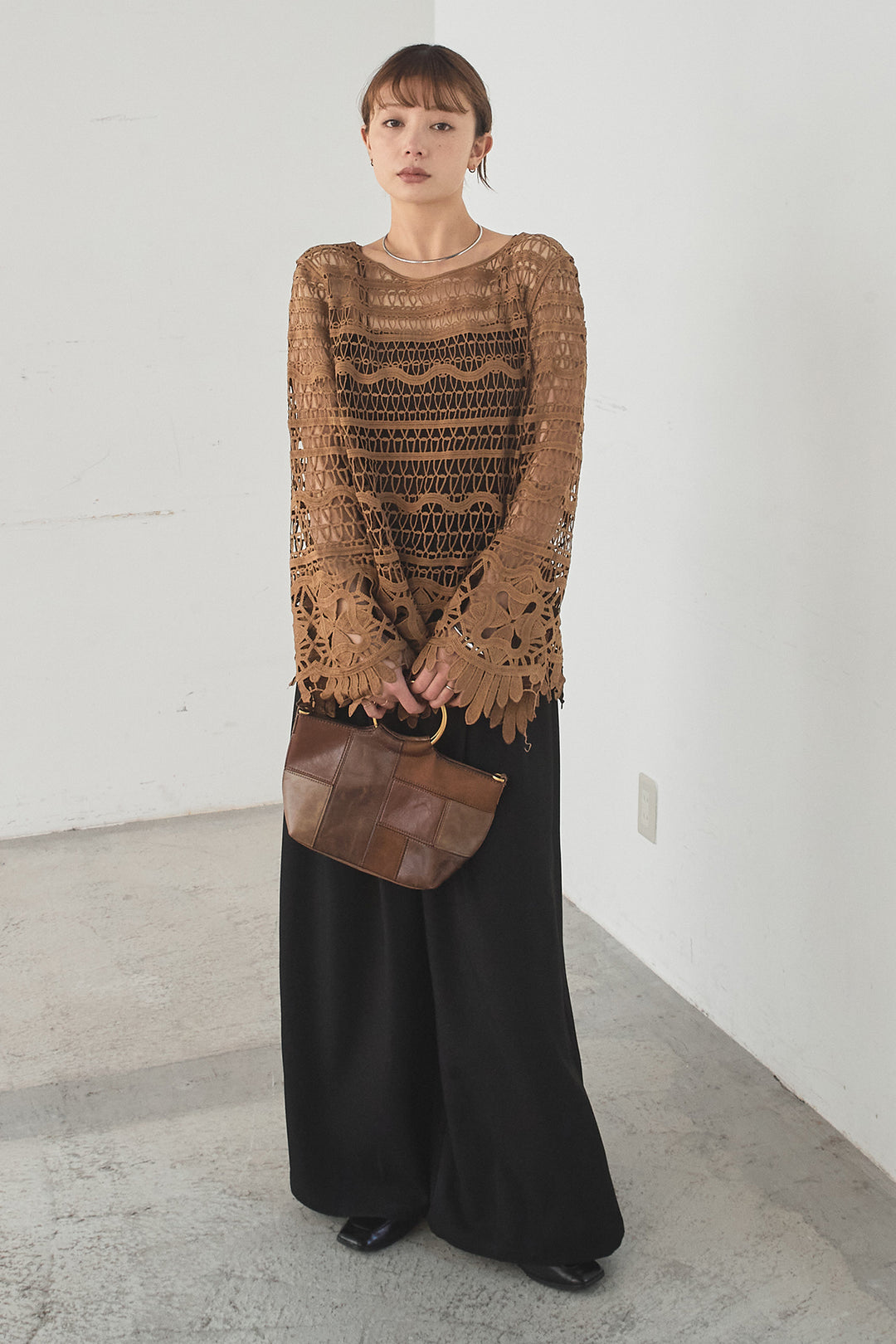 [SET]裾デザインメッシュプルオーバー+ベルト付きツータックワイドパンツ(2set)