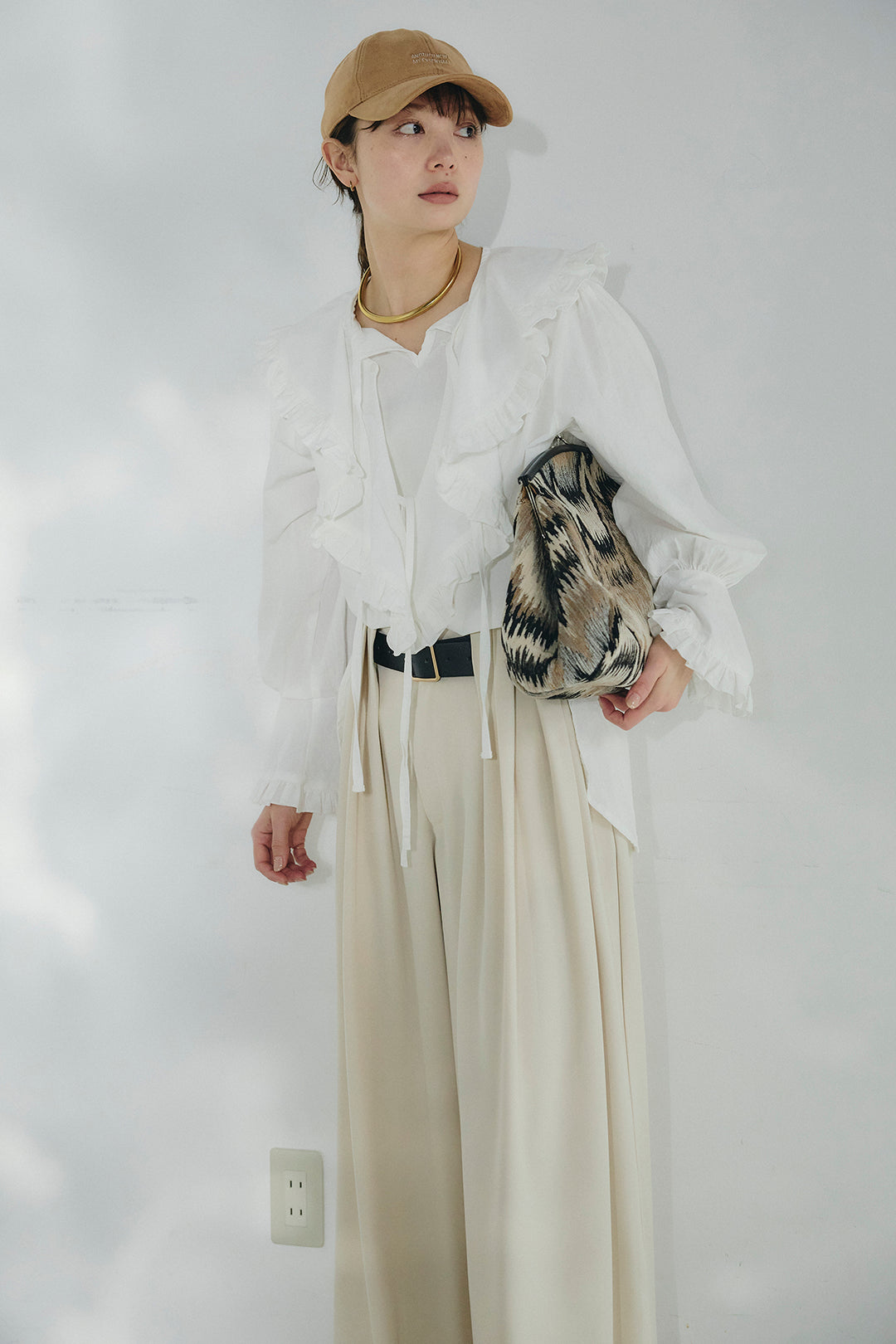 [SET]コットンフリルブラウス+ベルト付きタックデザインハイウエストロングパンツ(2set)