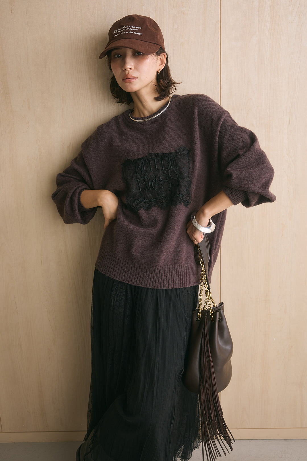 [SET]アルパカタッチ刺繍ロゴプルオーバー+エアリーシアーレースコンビスカート(2set)