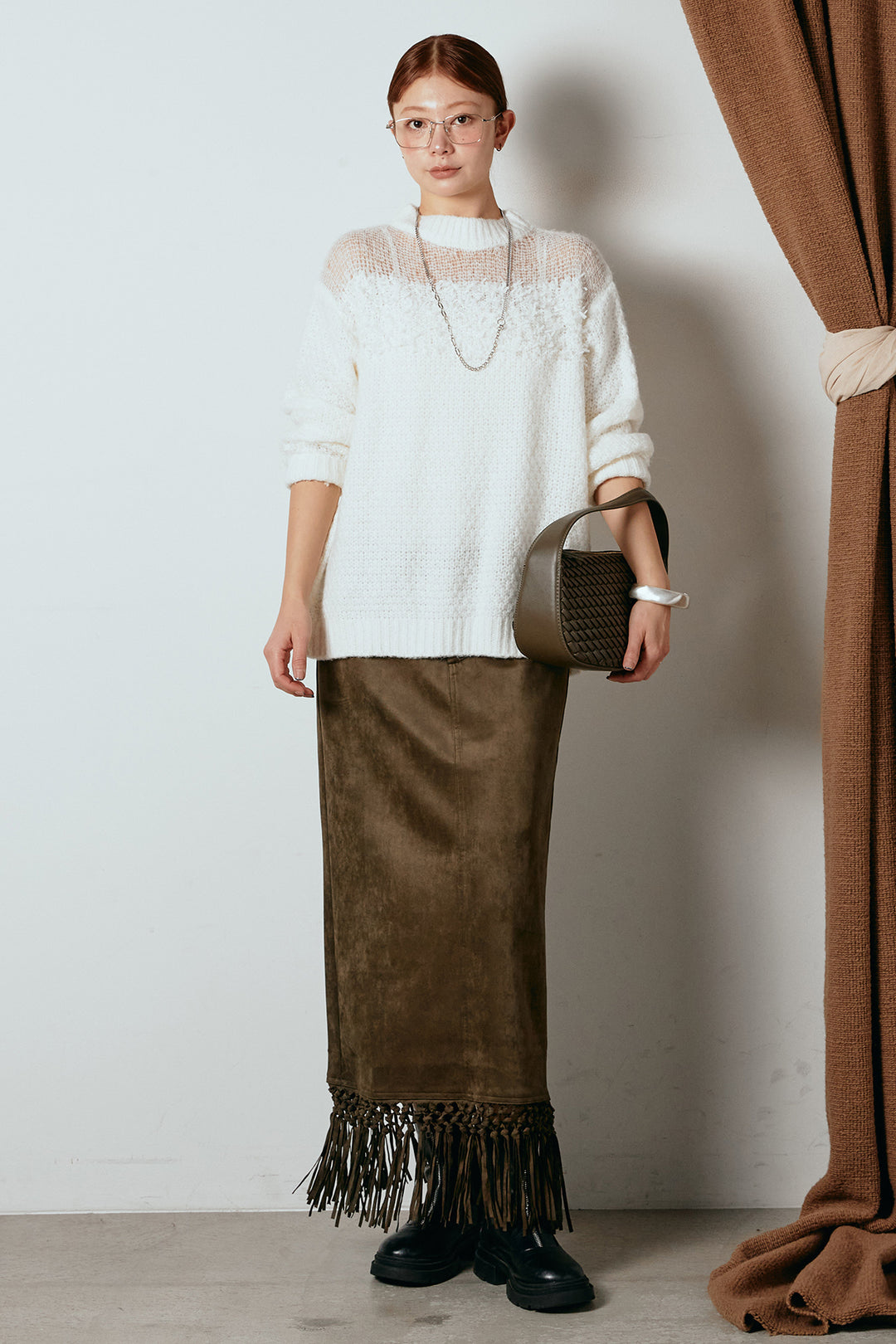 [SET]パターンランダム編みニットトップス+スウェードライク裾フリンジスカート(2set)