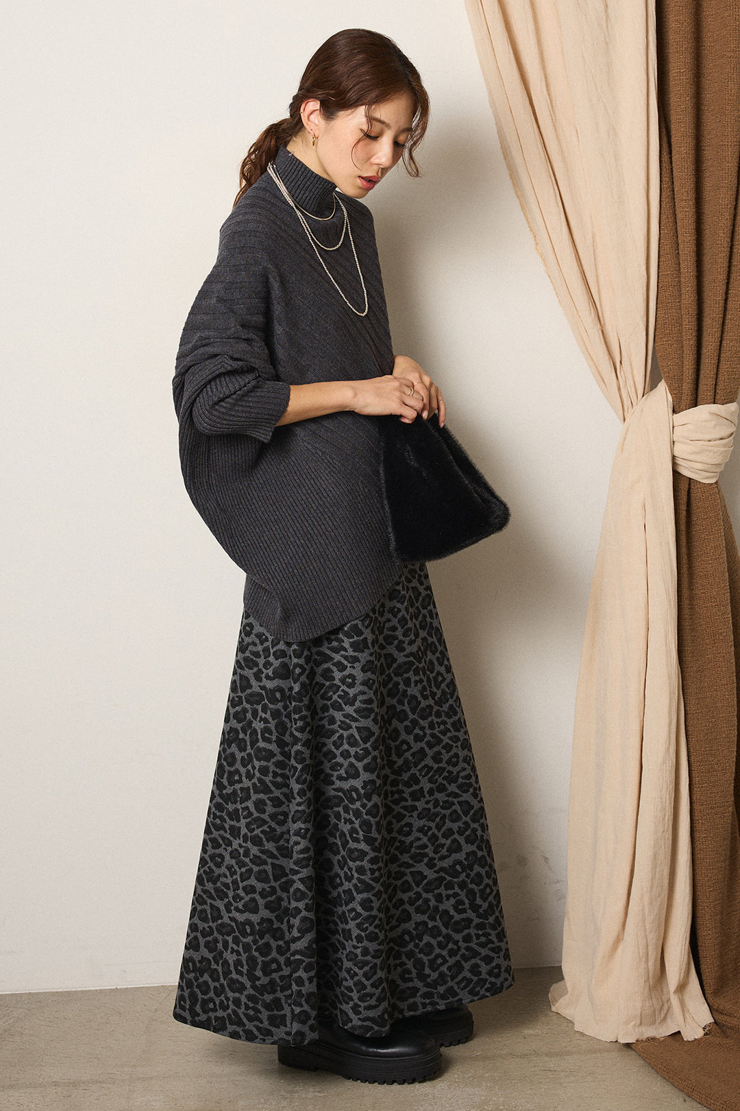 [SET]アシメデザインリブポンチョニットトップス+レオパードロングスカート(2set)