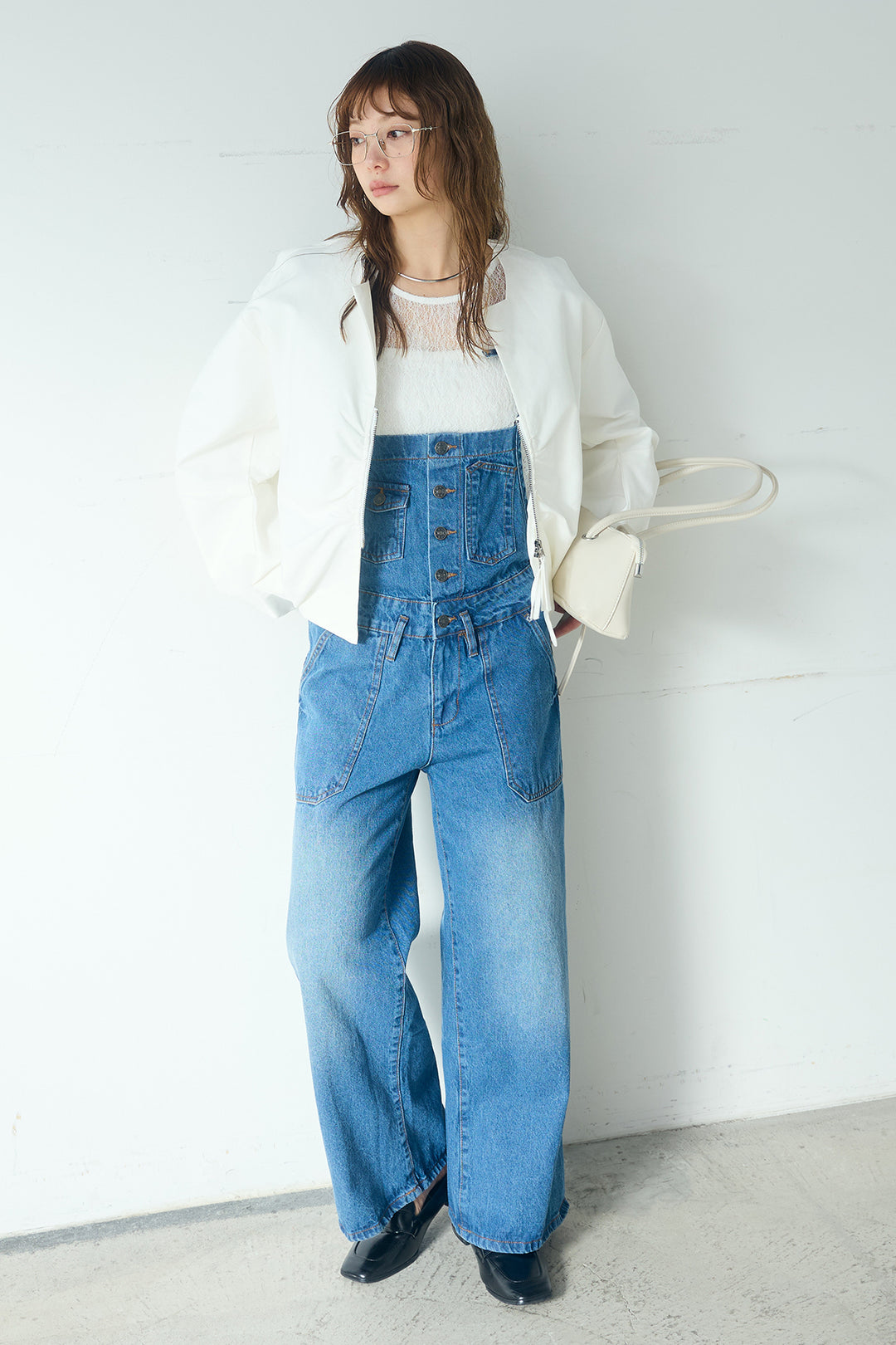 [SET]ノーカラーフロントギャザージップアウター+デニムサロペットワイドパンツ(2set)