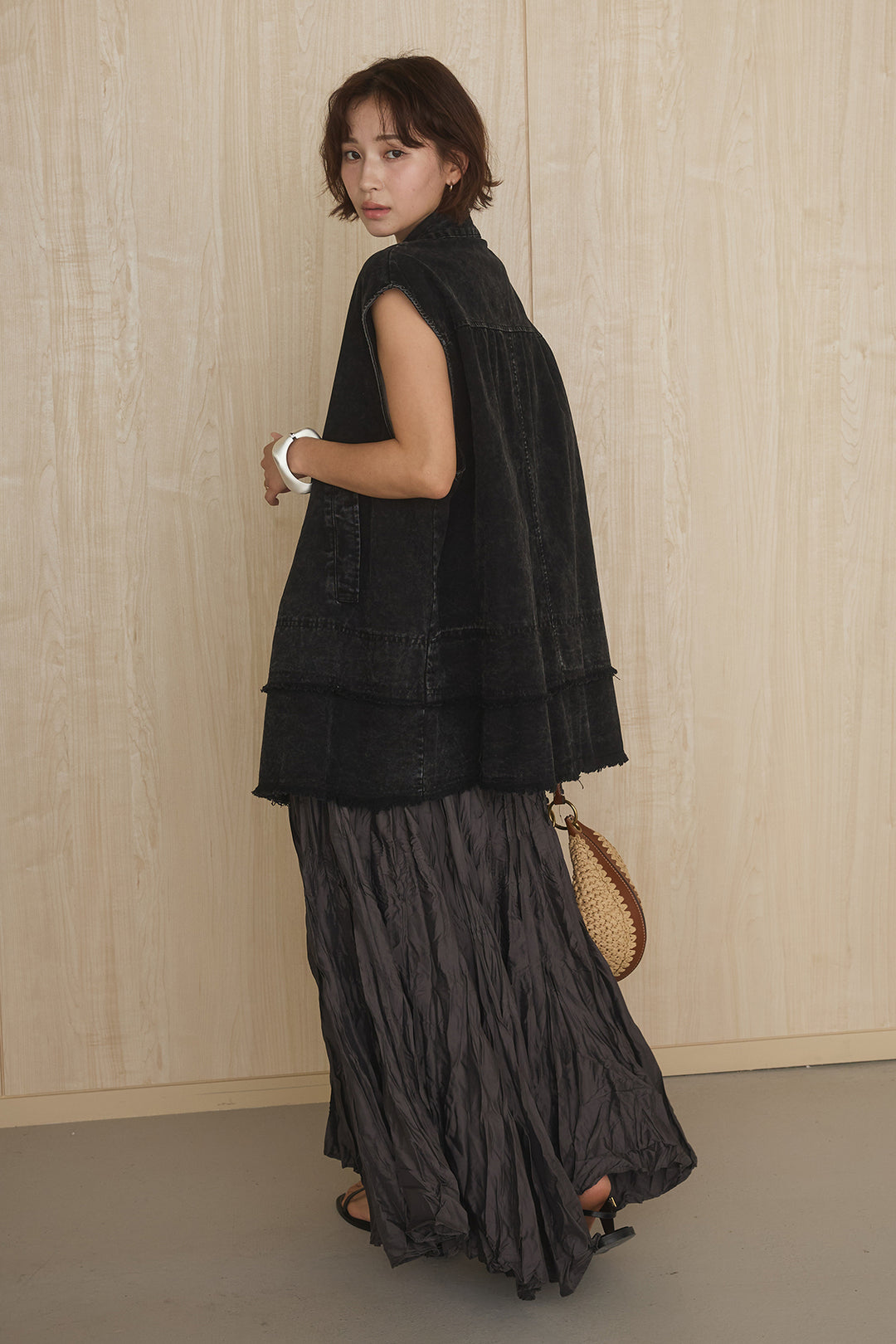 [SET]ケミカルデニムヘムカットオフジレ+イレギュラープリーツイージースカート(2set)