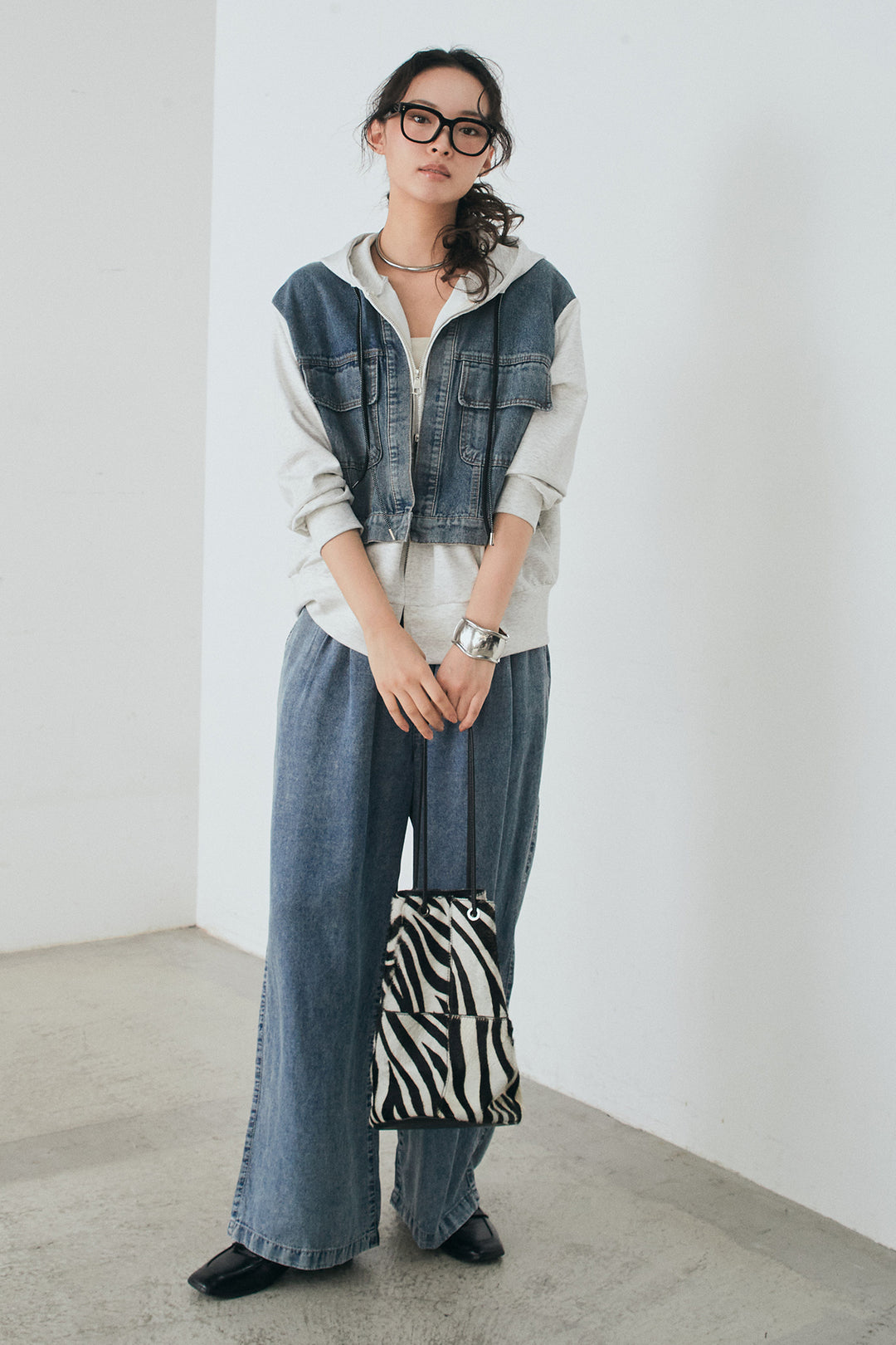 [SET]デニム切替ポンチダブルジップパーカー+テンセルデニムイージーワイドパンツ(2set)