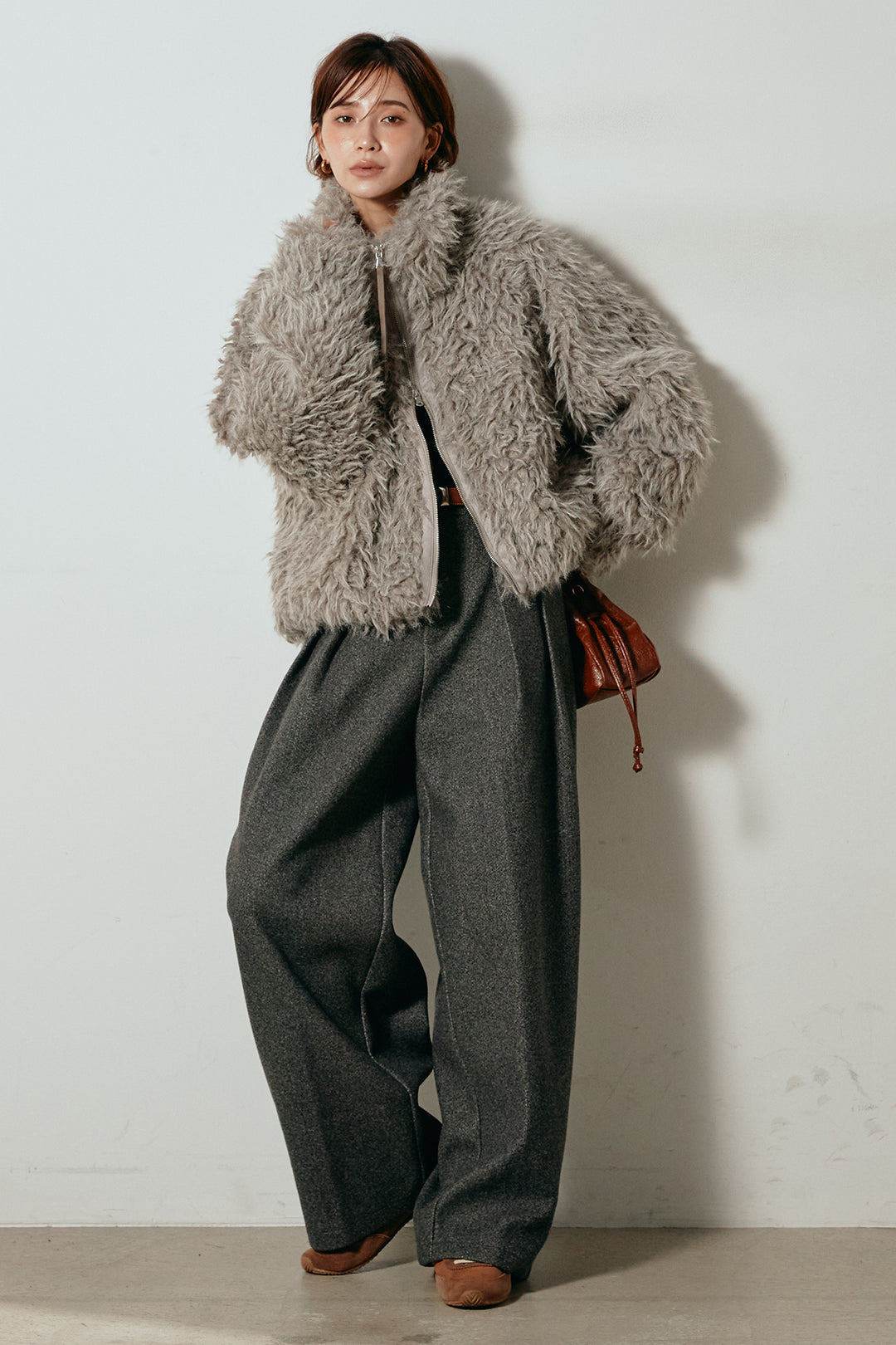 [SET]ミックスシープファースタンドブルゾン+フェイクウールタックトラウザーズパンツ(2set)