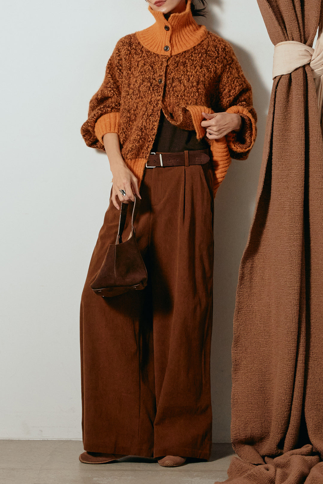 [SET]ハイネックミックスニットトップス+太ベルト付きコーデュロイタックパンツ(2set)